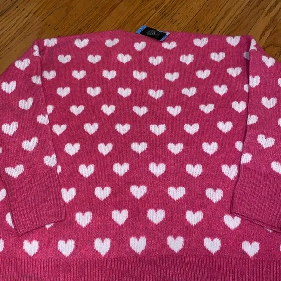 Vince Camuto Fuchsia and White Heart Sweater - Picture 5 of 8